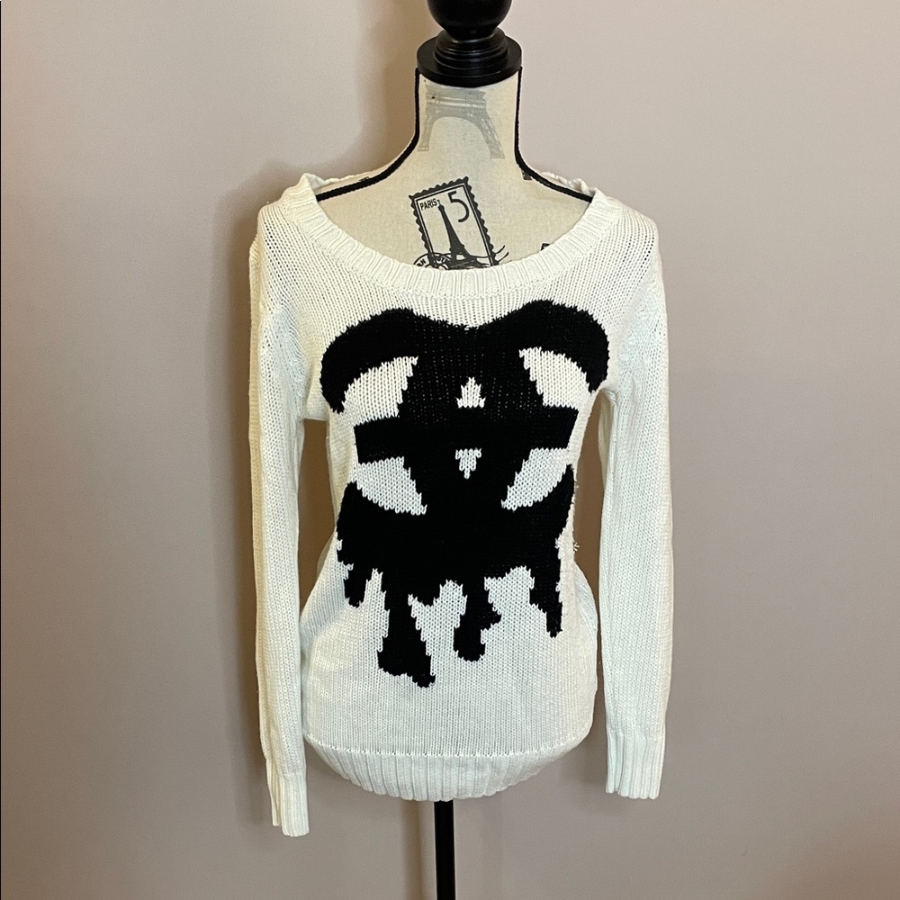 Stylish Black and White Knit Sweater